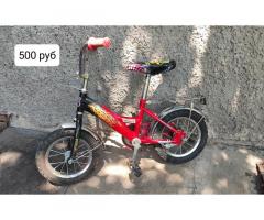 Продам детский велосипед "молния Маквин"