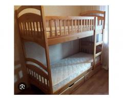 Продам двухярусную деревяную кровать - Изображение 1