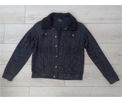 Черная джинсовая куртка, размер S - Изображение 1