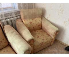 Продам диван и 2 кресла - Изображение 4