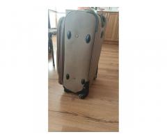 Продам вместительный чемодан - Изображение 5
